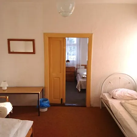 Luna Guest house *